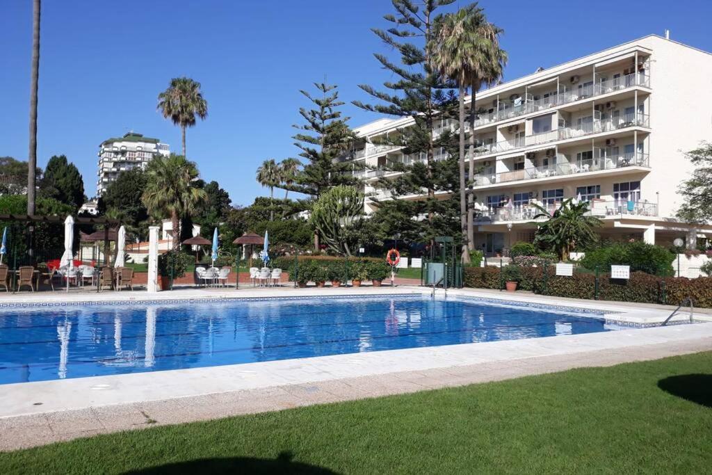 Carihuela Palace Apartment